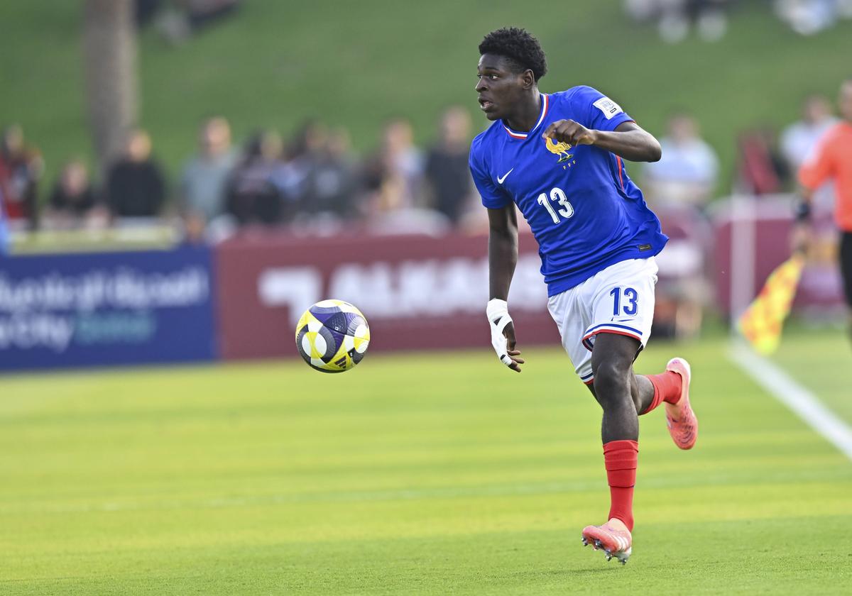 记者：如果伊劳拉将阿利松降为替补，尤文可能重新尝试引进他